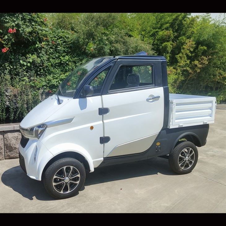 J2-C Četiri kotača Električni mini automobil niske brzine Visokokvalitetno transportno vozilo
